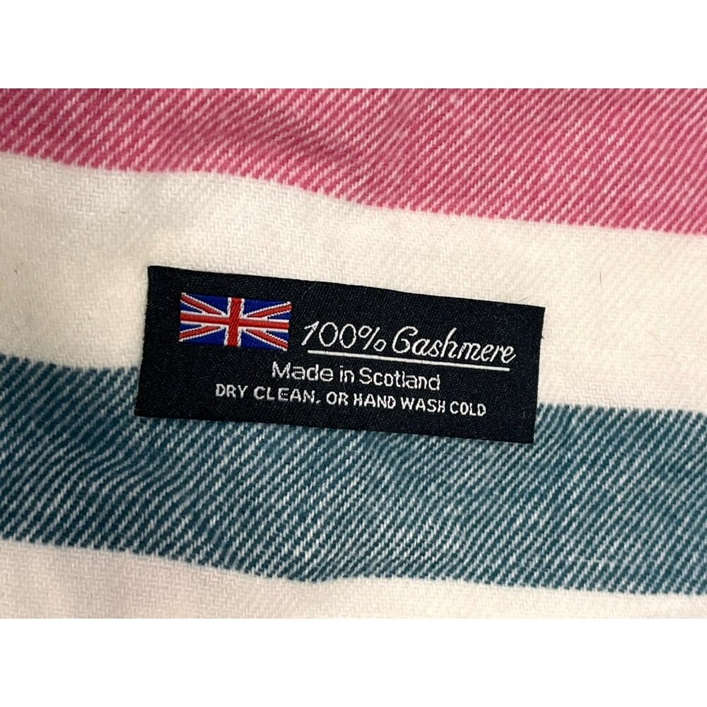 100% Cashmere Scarf Plaid Made in Scotland Fringe Winter Wrap Gray Lot Of 2 - Picture 5 of 5